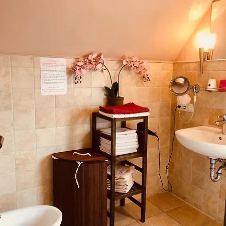Geschaftlich Unterwegs, Top, 300mbit, Smart Tv Homestay szállás Bonn